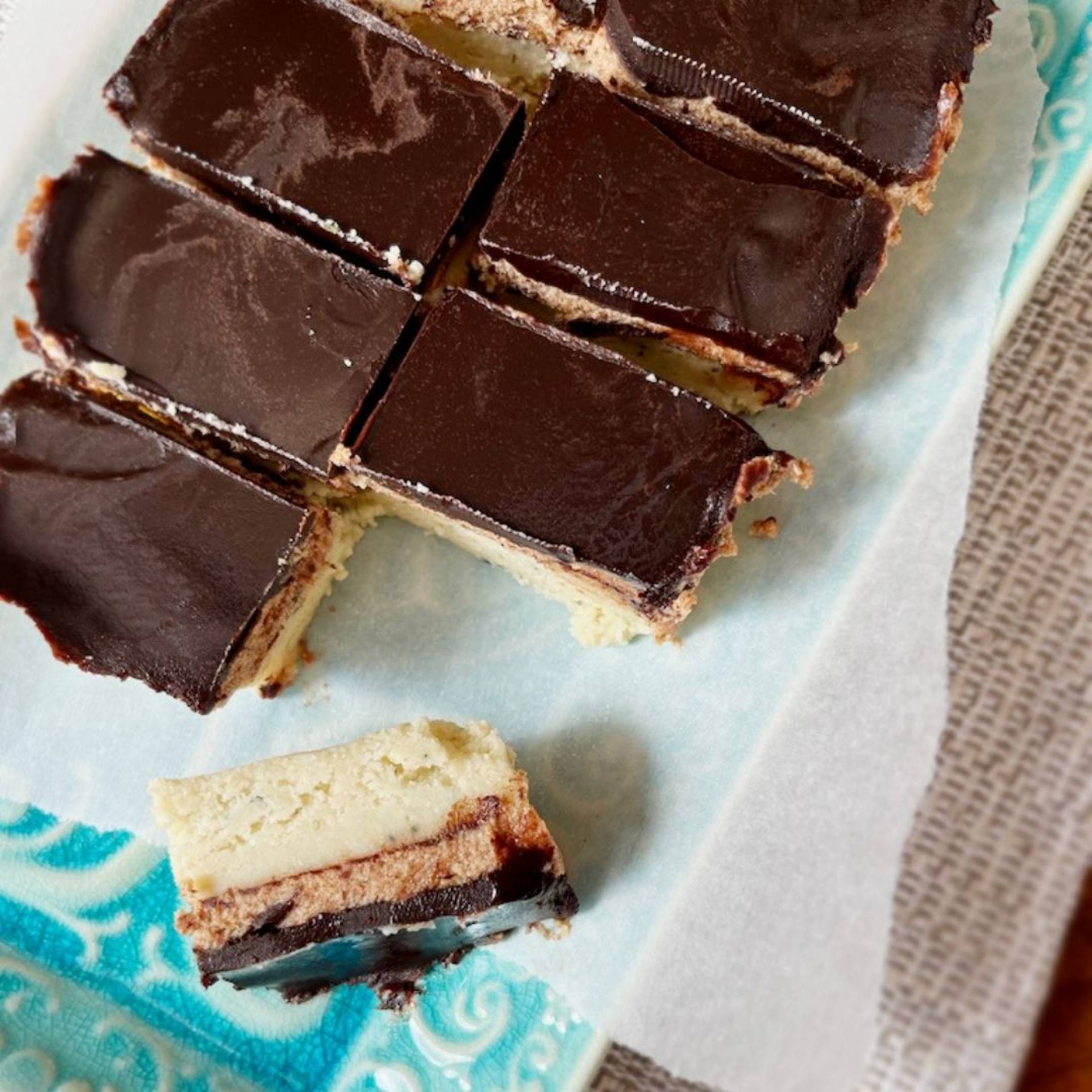 MILLIONAIRE SHORTBREAD BARS