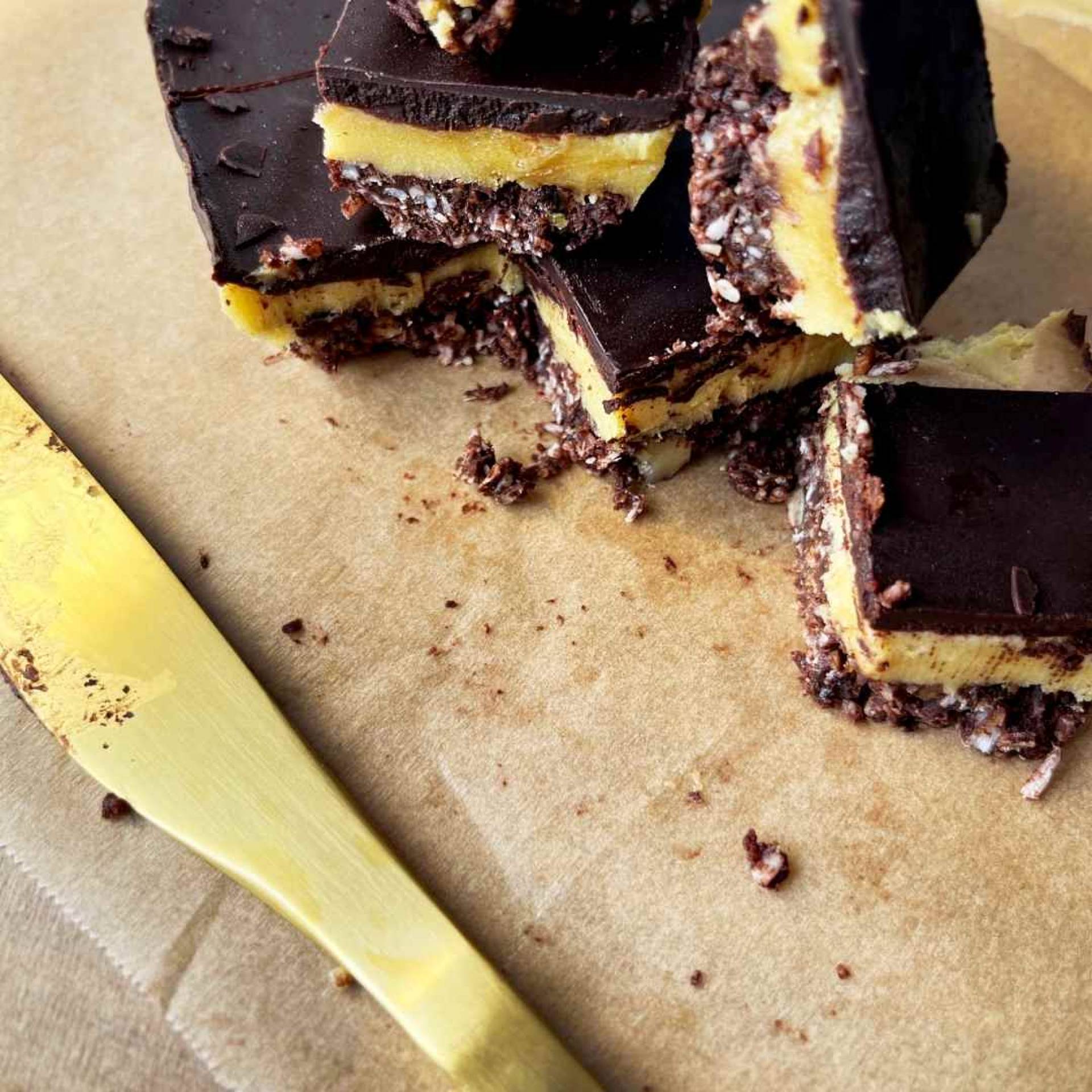 (FZ) NANAIMO BARS