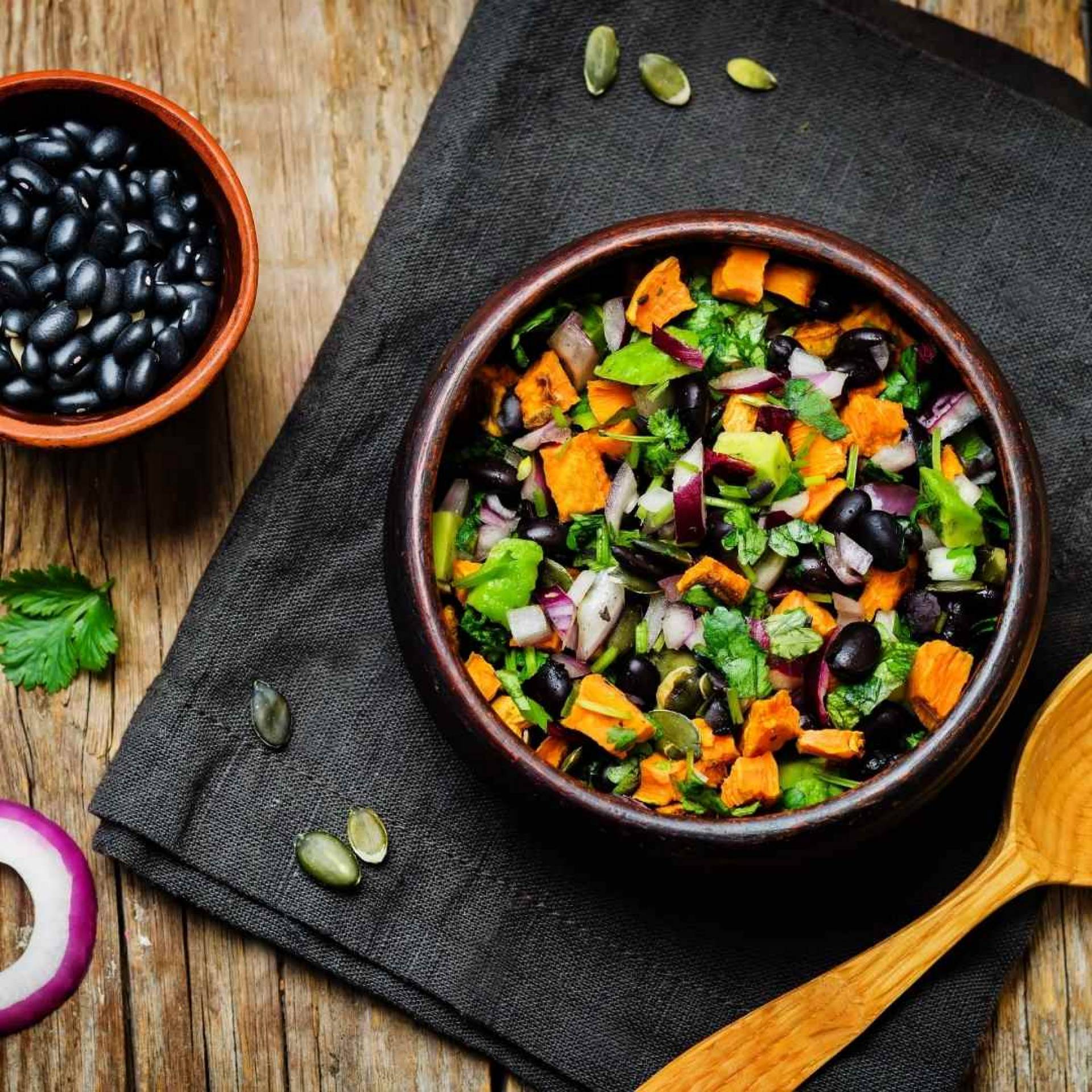 BLACK BEAN & SWEET POTATO SALAD